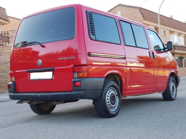 VOLKSWAGEN CARAVELLE 2.0 TDI 9 PLAZAS - Imagen 5