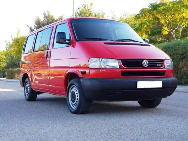 VOLKSWAGEN CARAVELLE 2.0 TDI 9 PLAZAS