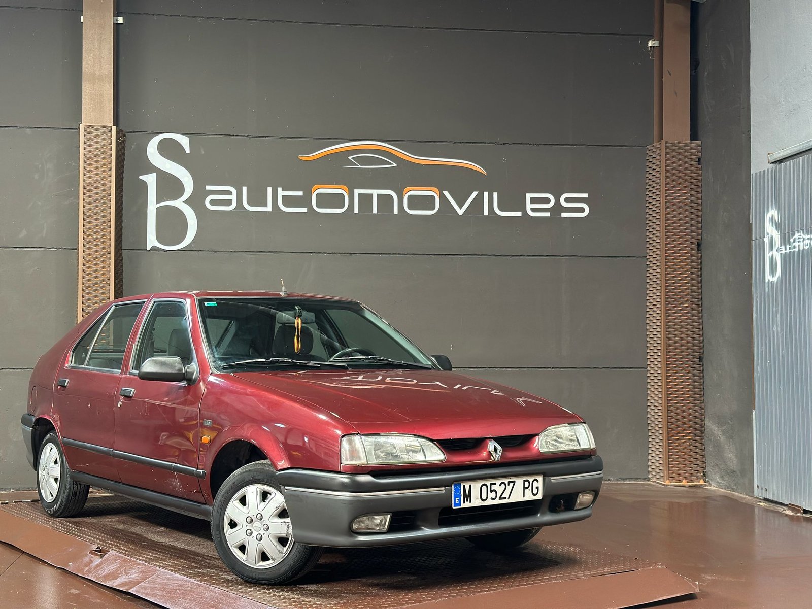 RENAULT 19 1.4 E