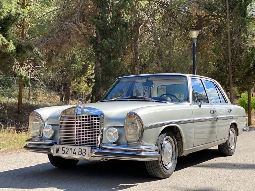 MERCEDES 280SE AÑO 1971
