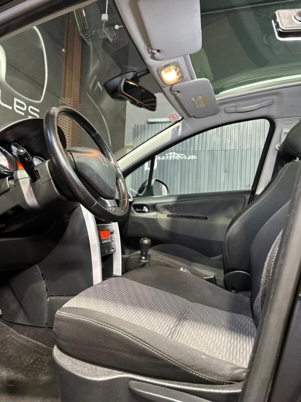 PEUGEOT 207 SW 1.6 HDI SPORT - Imagen 7