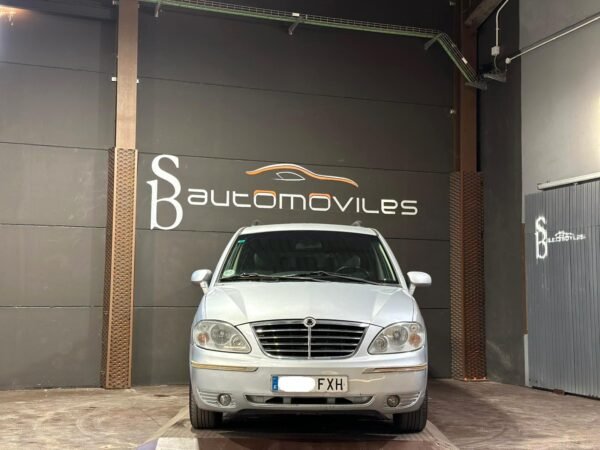 SSANG YONG RODIUS 2.7 D 165 CV AUT 7 PLAZAS 4X4 - Imagen 3