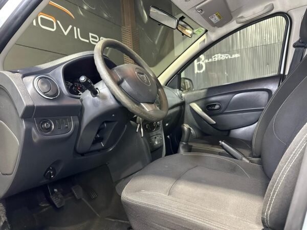 DACIA SANDERO 1.5 DCI 90cv - Imagen 6