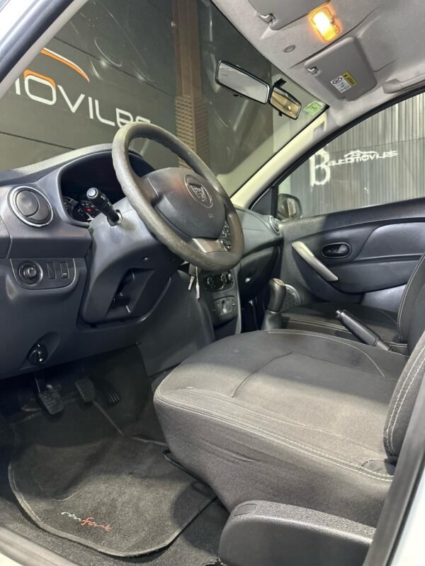 DACIA SANDERO 1.5 DCI 90cv - Imagen 12