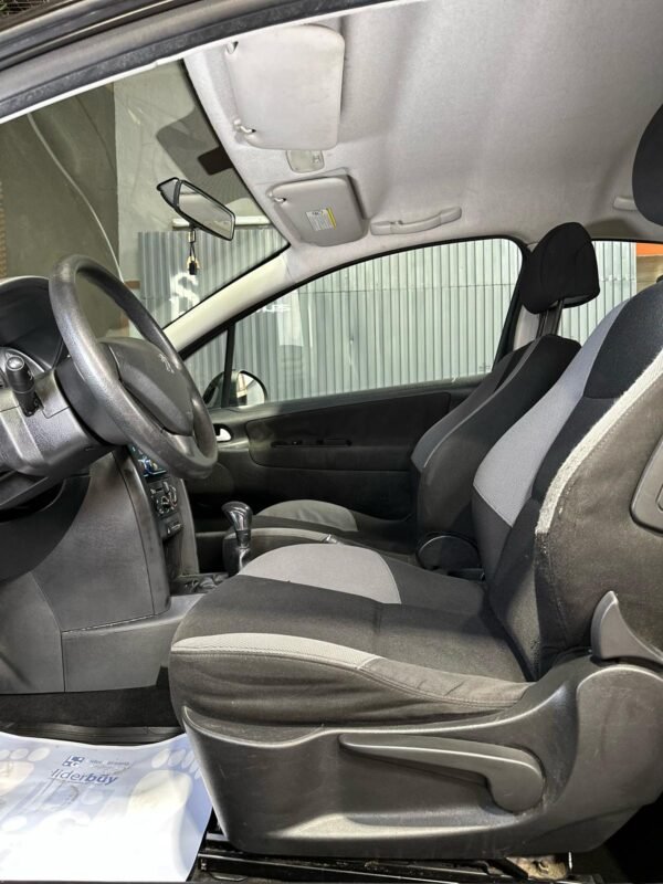 PEUGEOT 207 I 1.4 75 CV 3 P - Imagen 8