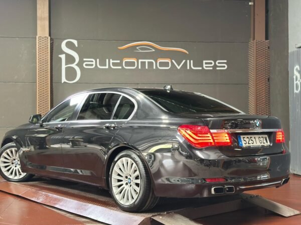 BMW 760 I V12 544CV LIMOUSINE - Imagen 4