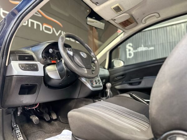FIAT PUNTO 1.3 JTD 3P - Imagen 7