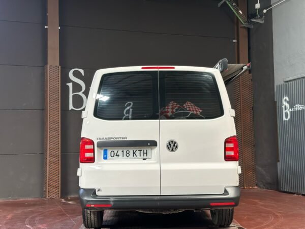 VOLKSWAGEN TRANSPORTER CAMPER 2.0 TDI 5 PLAZAS - Imagen 25