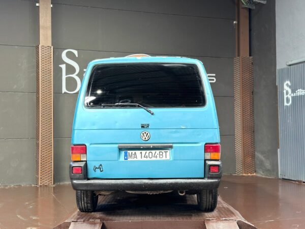 VOLSKWAGEN CARAVELLE CAMPER 2.4D 75 CV AÑO 1995 5 PLAZAS - Imagen 5