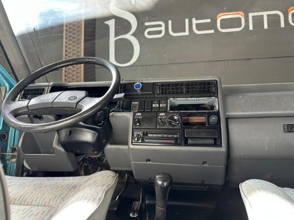 VOLSKWAGEN CARAVELLE CAMPER 2.4D 75 CV AÑO 1995 5 PLAZAS - Imagen 20