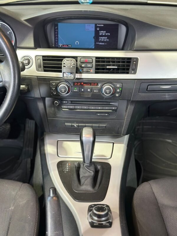 BMW 320D - Imagen 7