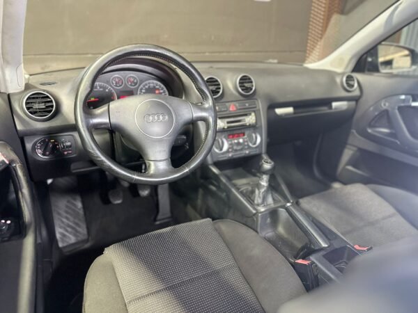 AUDI A3 - Imagen 16
