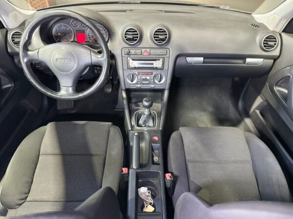 AUDI A3 - Imagen 12