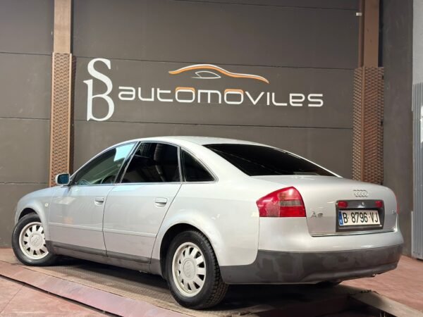 AUDI A6 2.4 I - Imagen 4