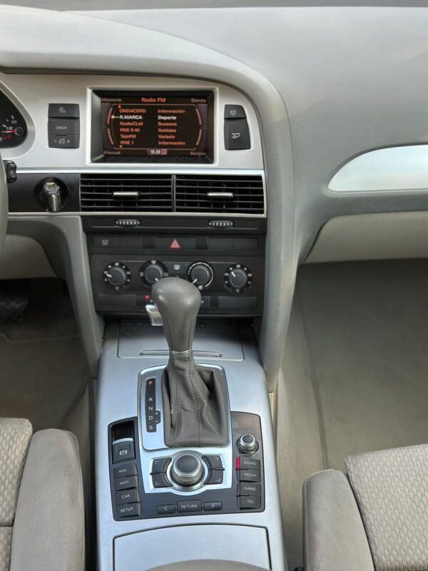 AUDI A6 2.7 TDI 190CV AUT - Imagen 9
