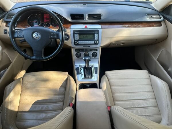 VOLKSWAGEN PASSAT VARIANT 2.0 TDI AUTOMÁTICO - Imagen 8