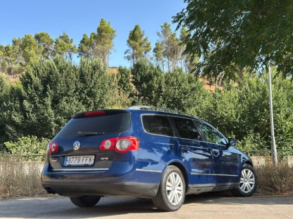 VOLKSWAGEN PASSAT VARIANT 2.0 TDI AUTOMÁTICO - Imagen 6