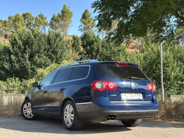 VOLKSWAGEN PASSAT VARIANT 2.0 TDI AUTOMÁTICO - Imagen 4