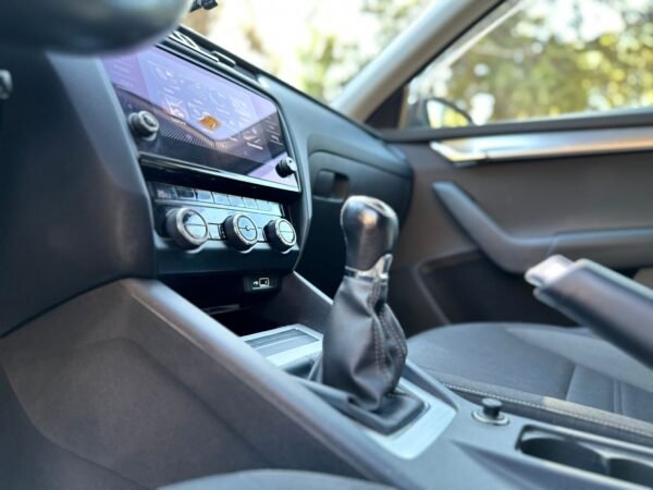 SKODA OCTAVIA - Imagen 13