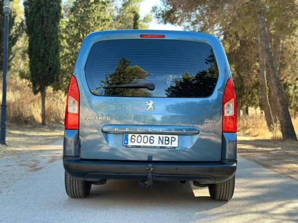 PEUGEOT PARTNER TEPEE 1.6HDI 75CV 2011 - Imagen 5