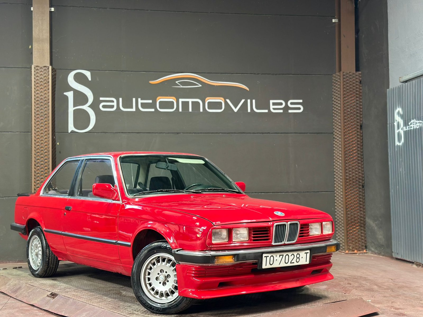 BMW 318 E30 COUPE