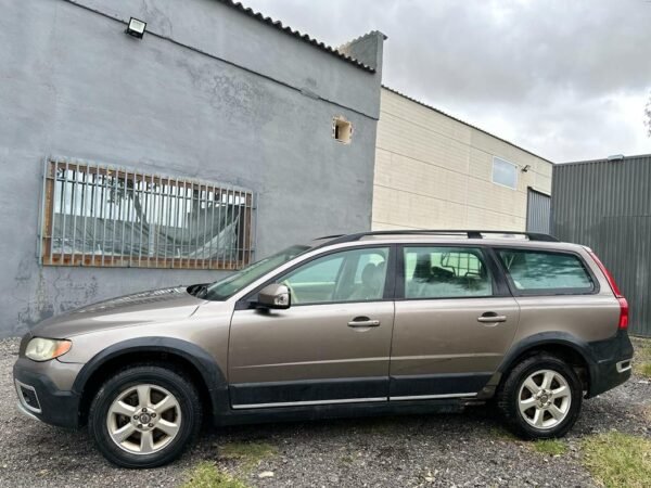 VOLVO XC 70 2.4D5 163CV - Imagen 9