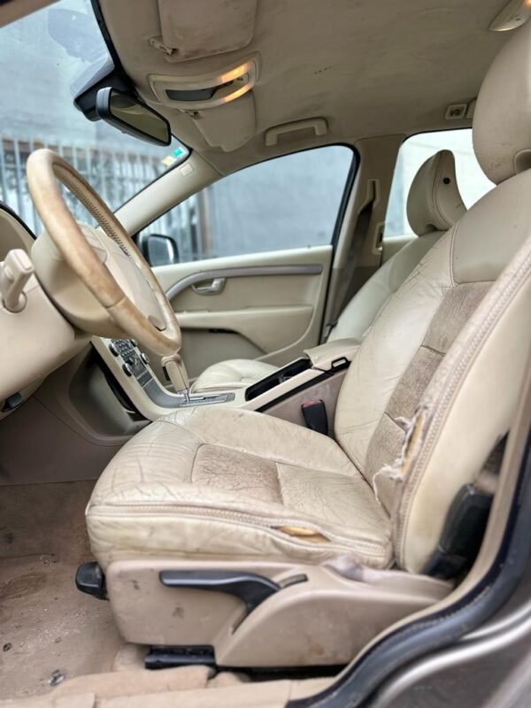 VOLVO XC 70 2.4D5 163CV - Imagen 11