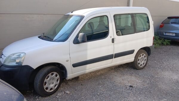 PEUGEOT PARTNER 1.9D  EN PREPARACION