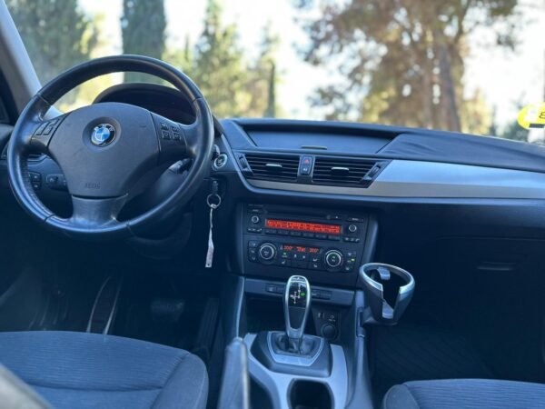 BMW X1 XDRIVE 18D - Imagen 14