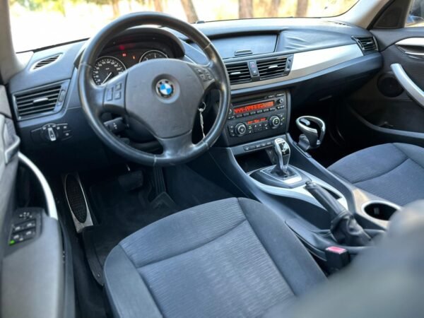 BMW X1 XDRIVE 18D - Imagen 13