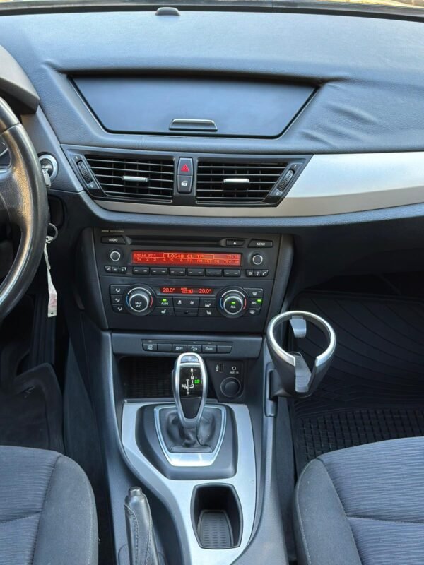 BMW X1 XDRIVE 18D - Imagen 12