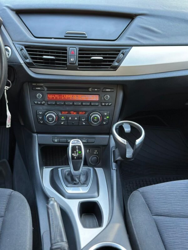 BMW X1 XDRIVE 18D - Imagen 11