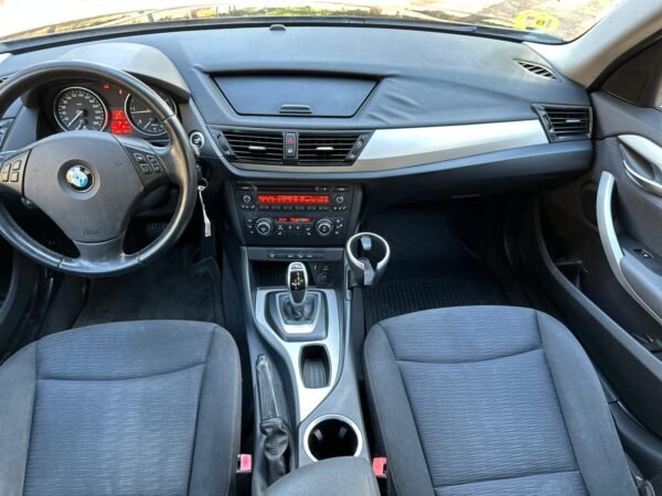 BMW X1 XDRIVE 18D - Imagen 9