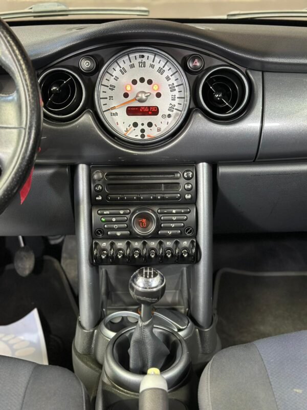 MINI COOPER MANUAL   1.6 i - Imagen 10