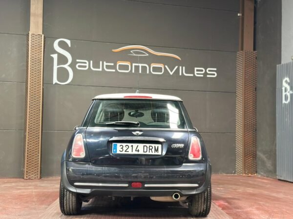 MINI COOPER MANUAL   1.6 i - Imagen 5