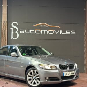 BMW 320 i AUT