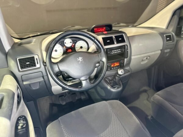PEUGEOT EXPERT  2.0 HDI 8 PLAZAS - Imagen 15