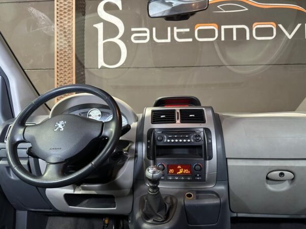 PEUGEOT EXPERT  2.0 HDI 8 PLAZAS - Imagen 10