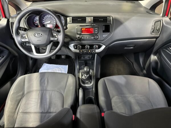 KIA RIO 1.1 CRDI  75CV - Imagen 13