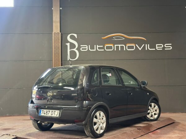 OPEL CORSA 1.3 CDTI 75CV - Imagen 6