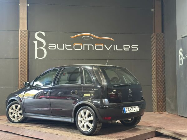 OPEL CORSA 1.3 CDTI 75CV - Imagen 4
