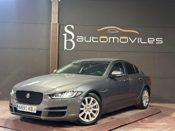 JAGUAR XE 2.0 D - Imagen 2