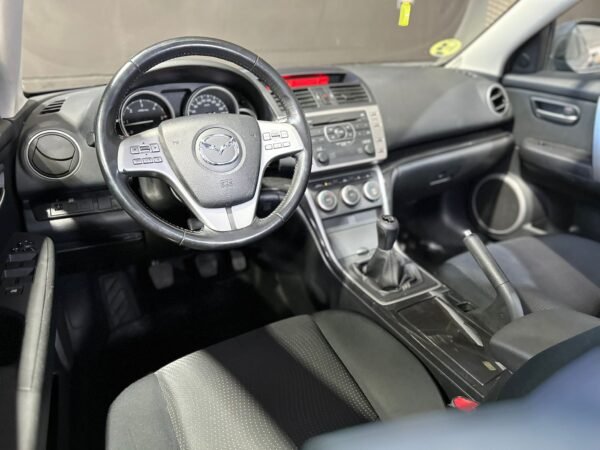 MAZDA 6 2.0 CDRI 143 CV - Imagen 11