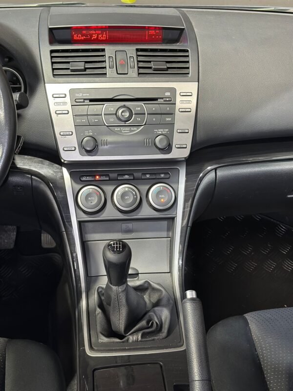 MAZDA 6 2.0 CDRI 143 CV - Imagen 8