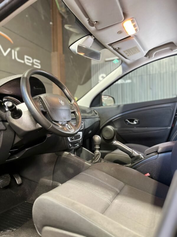 RENAULT MEGANE 1.5 DC 105CV - Imagen 7