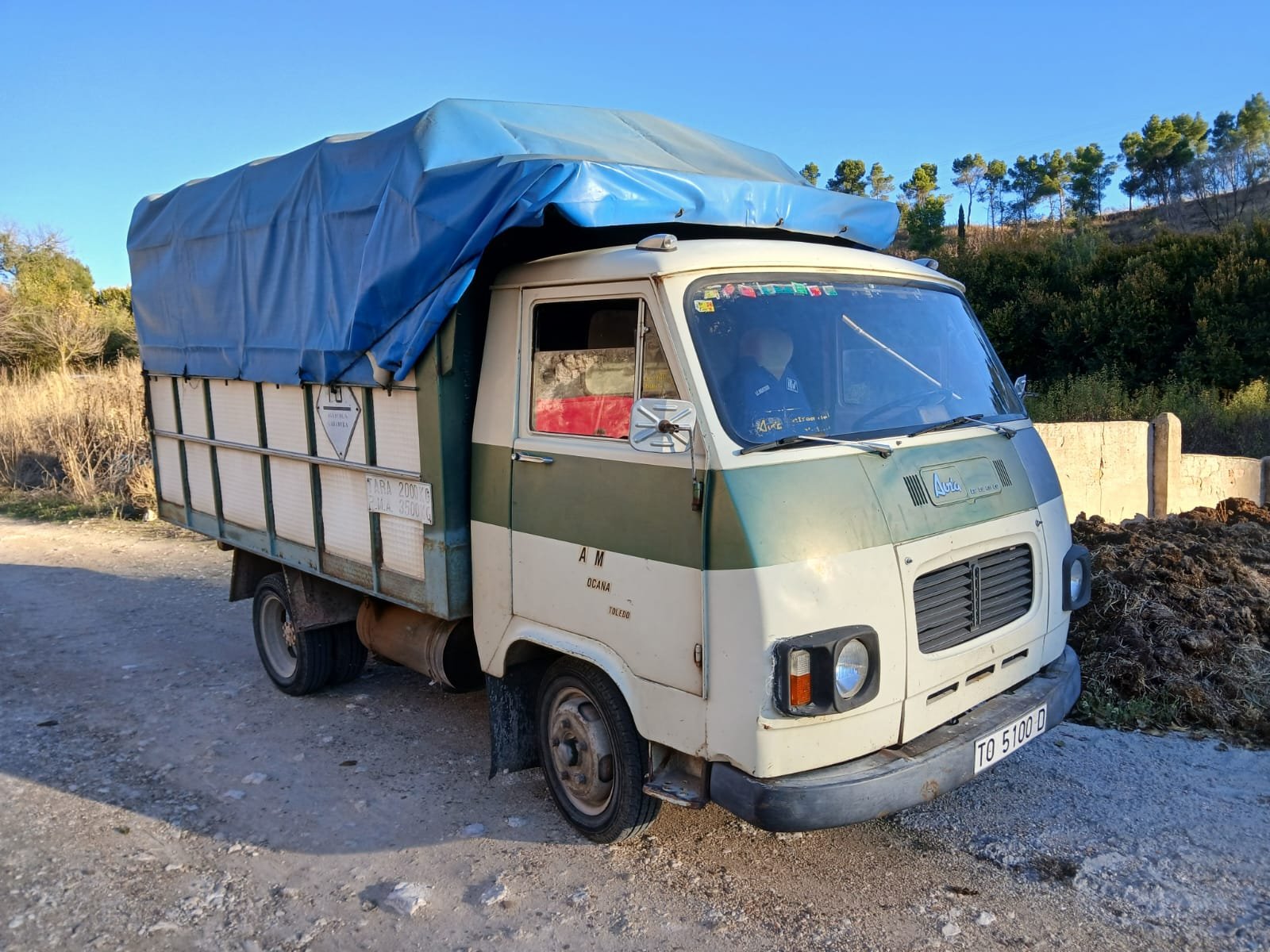 CAMION AVIA 3500 AÑO 77