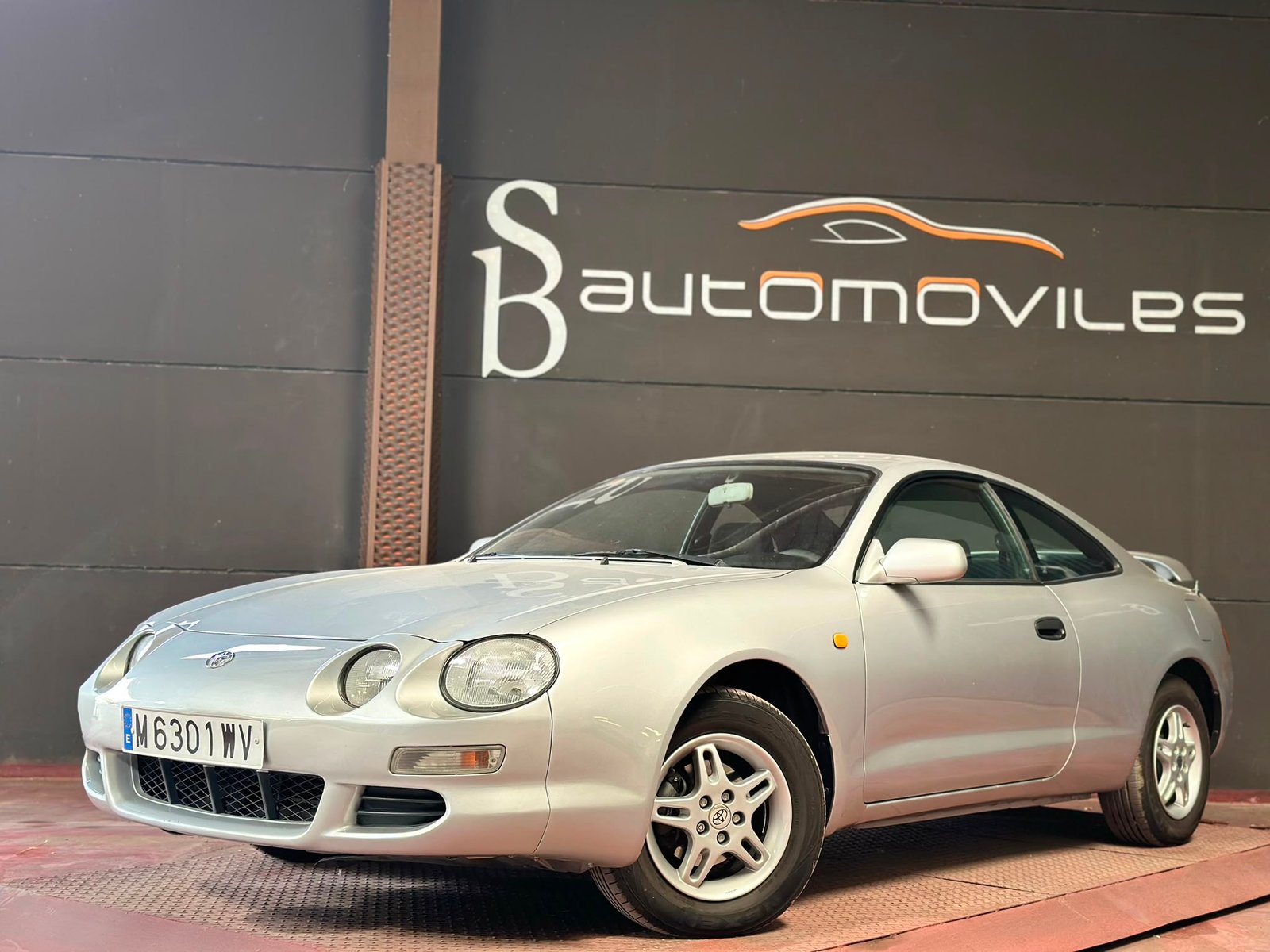 Toyota Celica 1.6 gasolina 290.000 km
